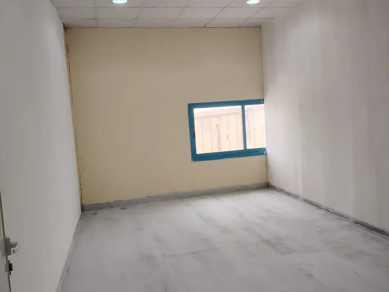800 sqft Warehouse Available in Al Quoz Industrial