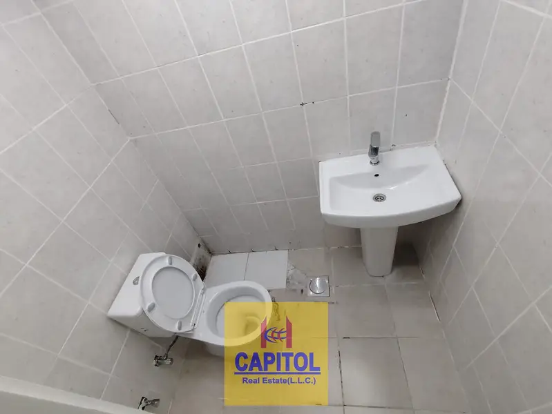 AFFORDABLE STORAGE SPACE ON GROUND 650SQFT AVAILABLE FOR RENT IN AL QUOZ