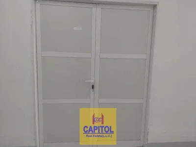 PREMIUM GROUND FLOOR STORAGE UNIT HIGHLY ACCESSIBLE WAREHOUSE SPACE