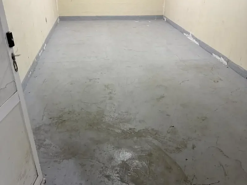 260 SQ FT Warehouse Ground Floor Storage Space for Rent Partitioned Units Available