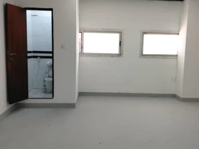 900 SQ FT Spacious Independent Ground Floor Storage Unit for Rent with Attached Washroom