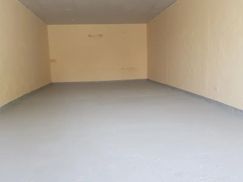 435 sqft Mezzanine Floor Small Storage Warehouse Al Quoz