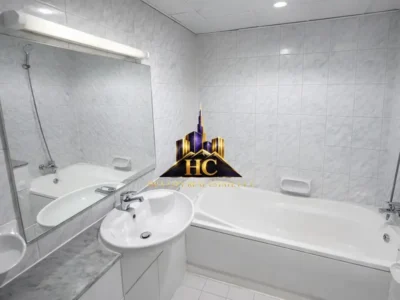 Spacious Studio in Mankhool | Balcony | Closed Kitchen | Pool & Gym | Family Building