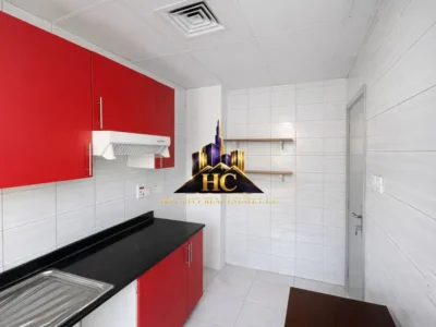 Spacious Studio in Mankhool | Balcony | Closed Kitchen | Pool & Gym | Family Building