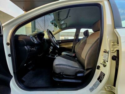 2023 Kia Pegas EX 1.4 Litres V4 Petrol Engine White Grey Sedan GCC Specs LADY DRIVEN