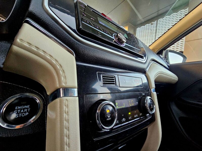 2022 Toyota Rush EX 1.5 Litres 4 Cylinders Petrol Engine White Beige SUV GCC Specs