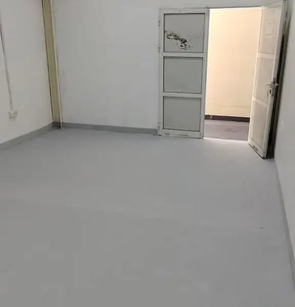 SMALL STORAGE AREA FOR RENT