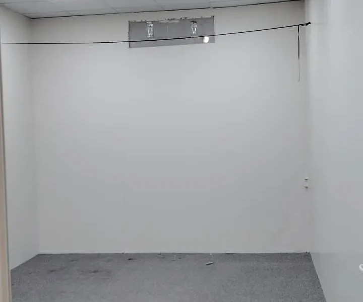 SMALL STORAGE AREA FOR RENT