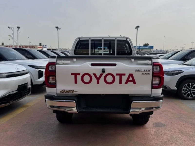 2026 Toyota Hilux GLX Manual 2.7 Litres 4 Cylinders Petrol Engine White Red Pickup Truck GCC