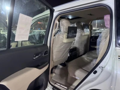 2026 Toyota Land Cruiser VXR 3.5 Litres 6 Cylinders Petrol Engine White Beige SUV GCC Specs