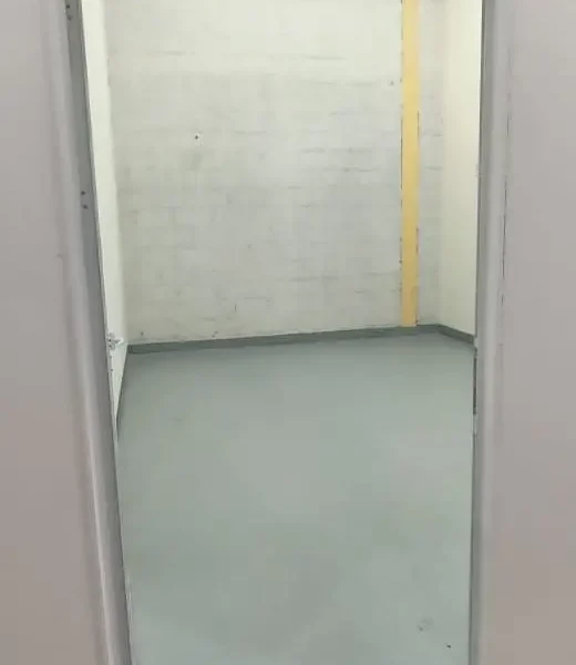 SMALL STORAGE WAREHOUE FOR RENT - SAFE & SECURE