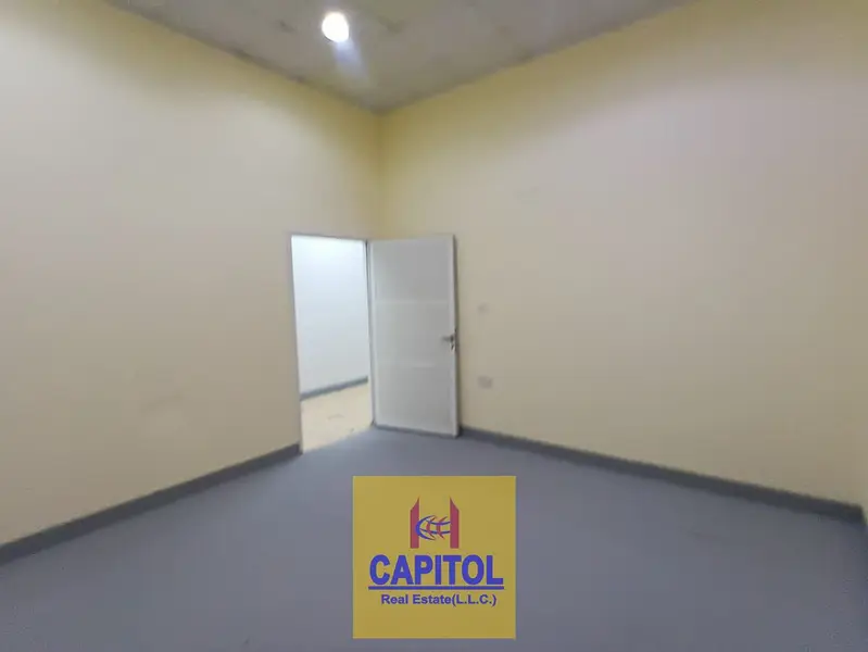 SPACIOUS & SECURE GROUND FLOOR STORAGE WAREHOUSE FOR RENT READY TO USE IN AL QUOZ 1