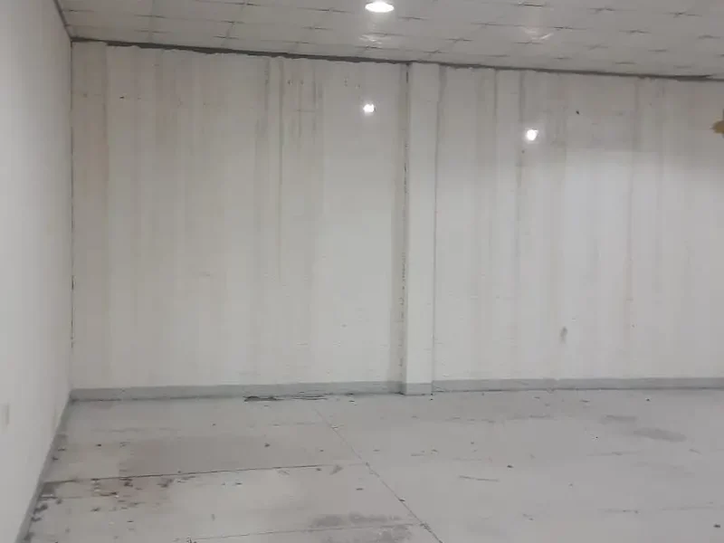 EXPANSIVE AND WELL-MAINTAINED STORAGE WAREHOUSE LOCATED IN A WELL-CONNECTED INDUSTRIAL HUB
