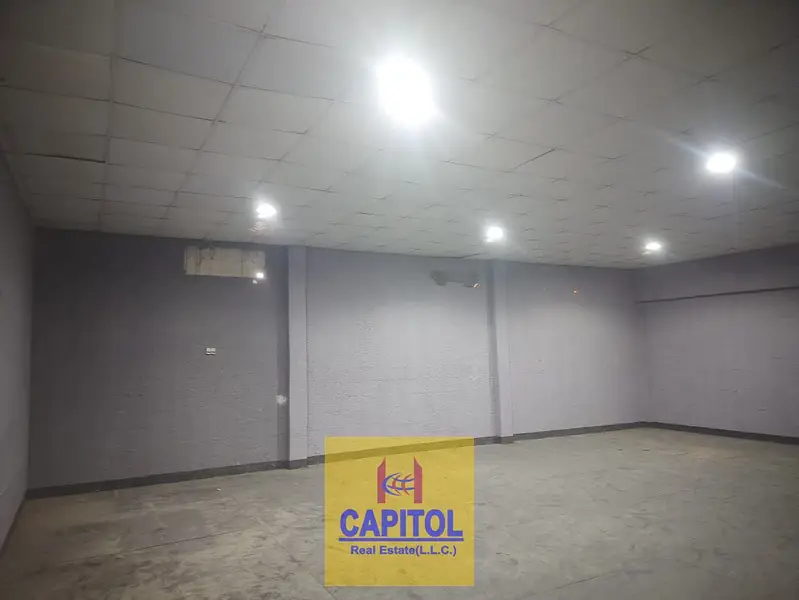EXPANSIVE AND WELL-MAINTAINED STORAGE WAREHOUSE LOCATED IN A WELL-CONNECTED INDUSTRIAL HUB