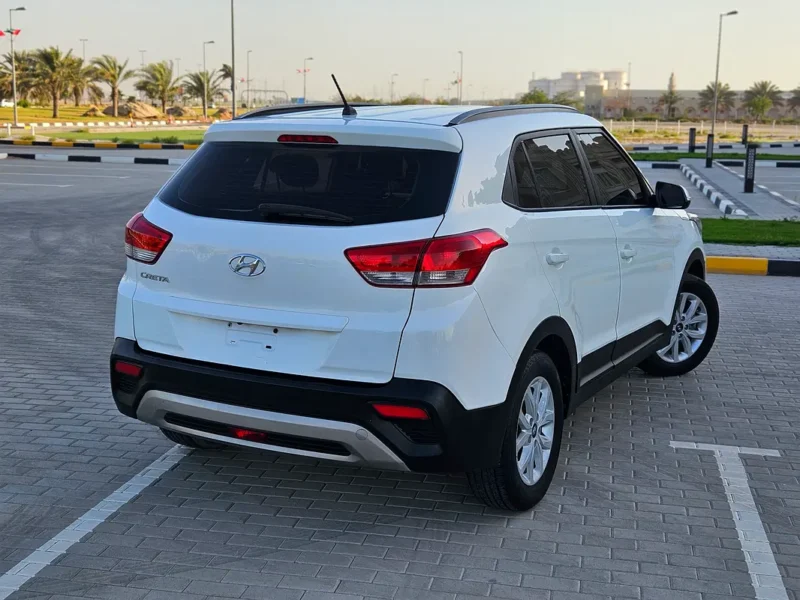 2020 Hyundai Creta Smart 4 Cylinders Petrol Engine White Grey SUV GCC Specs Automatic