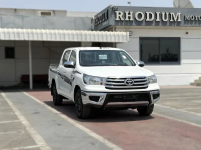 2025 Toyota Hilux 2.4 Litres 4 Cylinder Diesel Engine MT Double Cab White Red Pickup Truck
