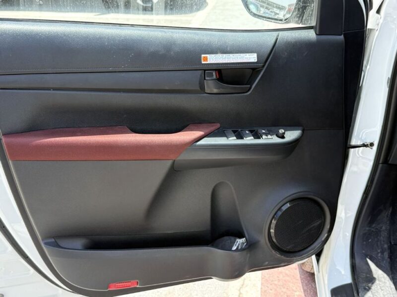 2025 Toyota Hilux 2.4 Litres 4 Cylinders Diesel Engine MT DC 2WD White Red Pickup Truck