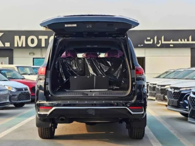 2026 Toyota Land Cruiser VXR Full Option 3.5-liter V6 Twin-Turbo Petrol Engine Black SUV