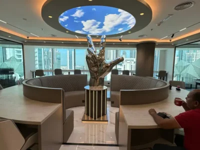 FURNISHED OFFICE IN PRIME TOWER - BURJ KHALIFA VIEW