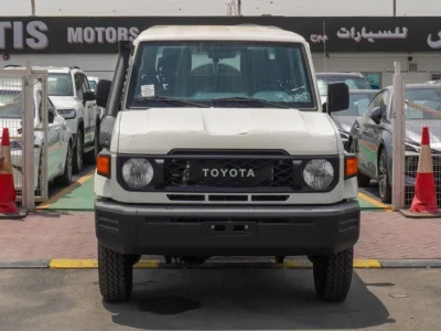 2025 Toyota Land Cruiser 4.2 Litres 6 Cylinders Diesel Engine White Grey Pickup Truck MT