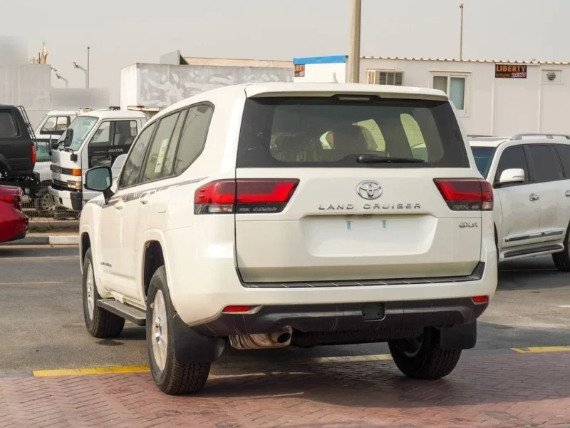 2025 Toyota Land Cruiser GXR 4.0L 6 Cylinders Petrol Engine White Black SUV GCC Specs