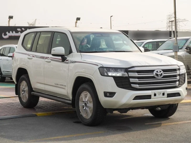 2025 Toyota Land Cruiser GXR 4.0L 6 Cylinders Petrol Engine White Black SUV GCC Specs