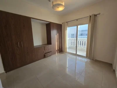 Spacious 2 Bed + Maid | Family Building | 1641 sq. ft. | Balcony | Car Park | Selling @ 1.175M (net)