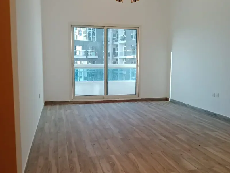 CHILLER FREE 1 Bed | Fully Upgraded | Balcony | Car Park | Rent@ 58k (net)