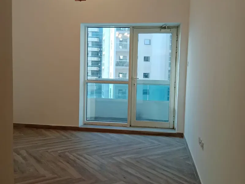CHILLER FREE 1 Bed | Fully Upgraded | Balcony | Car Park | Rent@ 58k (net)