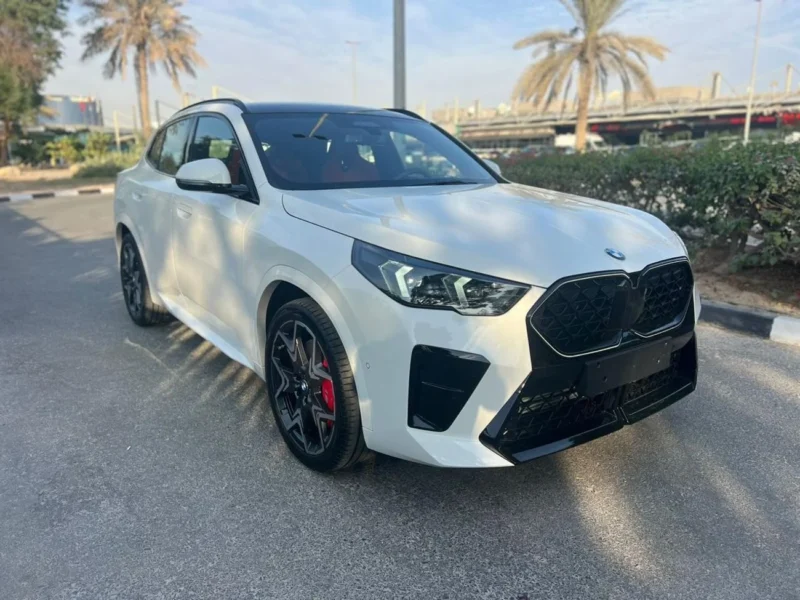 2026 BMW X2 XDRIVE 20I 2.0 Litres 4 Cylinders Petrol Engine White Red SUV GCC Specs