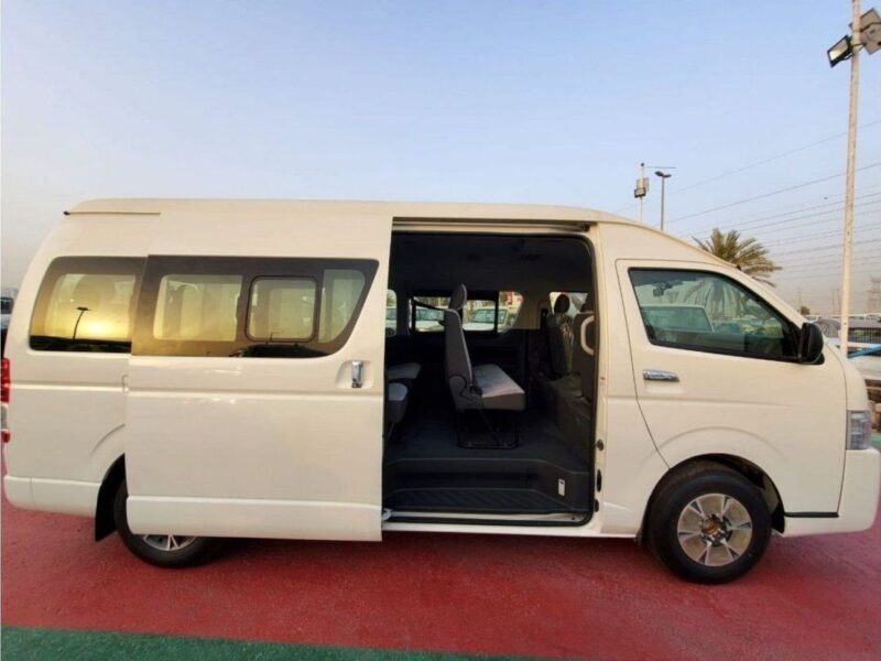 2026 Toyota Hiace High Roof Old Shape 2.5 Litres 4 Cylinders Diesel Engine White Grey MT