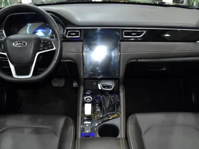 2023 JAC J7 Luxury 5 Cylinders Petrol Engine Blue Brown Sedan GCC Specs Automatic