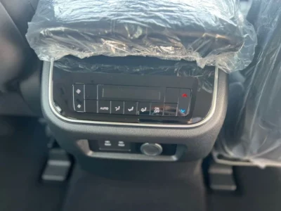 2026 Nissan Patrol LE T1 3.5 Litres 6 Cylinders Petrol Engine Silver Black SUV GCC Specs