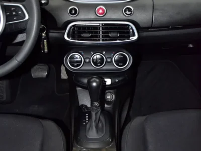 2023 Fiat 500X Lounge 4 Cylinders Petrol Engine White Black SUV GCC Specs Automatic
