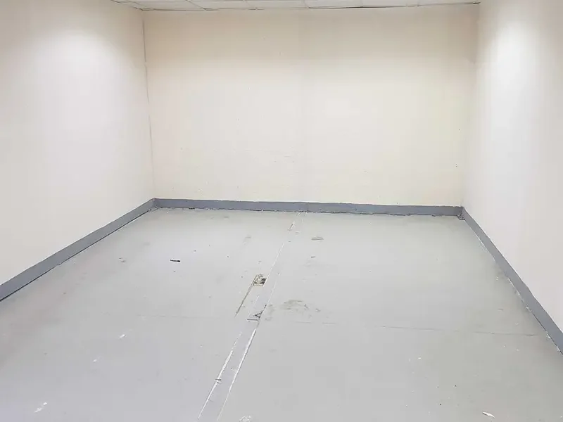 FULLY MAINTAINED STORAGE UNIT FOR PRACTICAL STORAGE USE IN AL QUOZ 4
