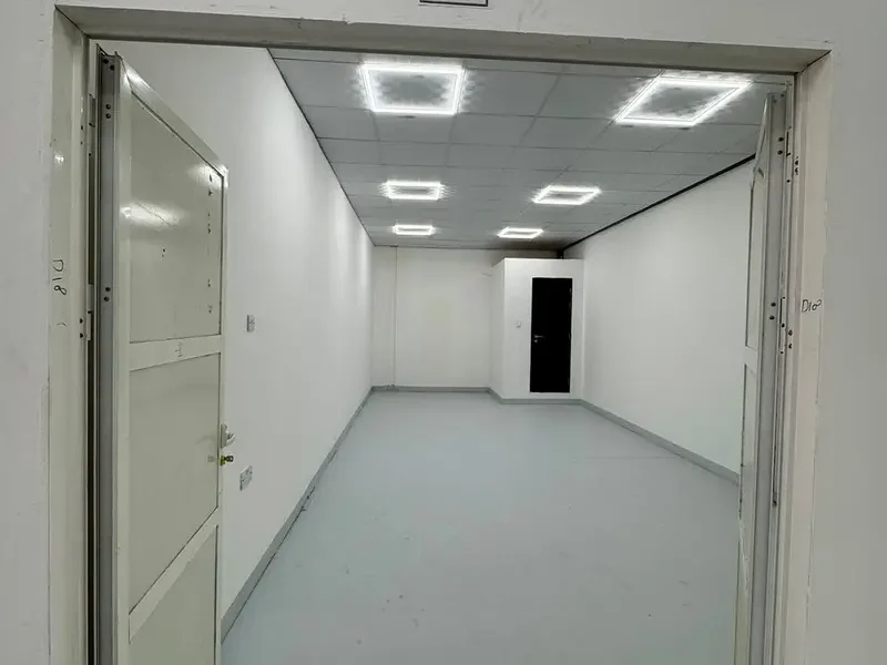MODERN AND SECURE STORAGE UNIT AVAILABLE FOR ALL STORAGE REQUIREMENTS WITH WASHROOM