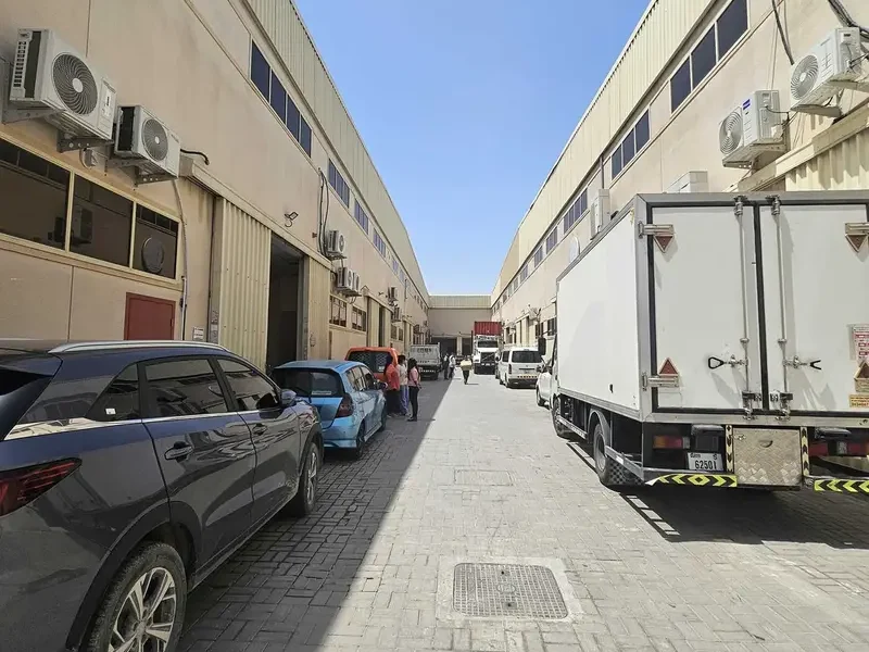 SAFE & SECURE STORAGE WAREHOUSE FOR RENT IN AL QUOZ