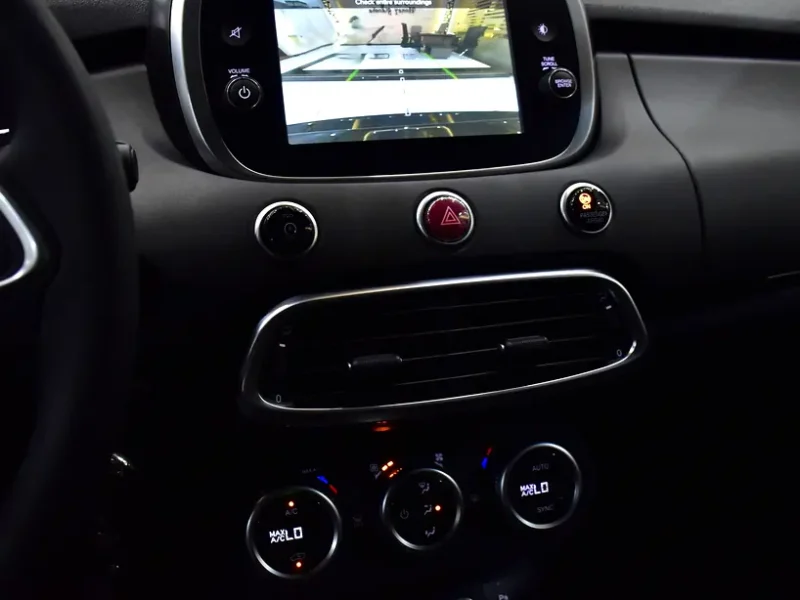 2023 Fiat 500X Lounge 4 Cylinders Petrol Engine Black SUV GCC Specs Automatic