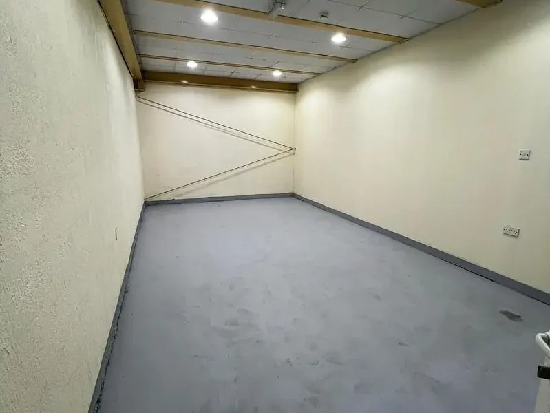 405 GROUND FLOOR WAREHOUSE