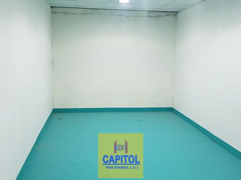 950 sqft on Mezzanine Floor Available for Storage in Al Quoz