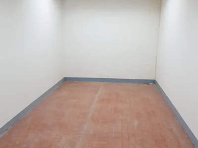 360 sqft on Mezzanine Floor Small Mezzanine Floor Available in Al Quoz Area