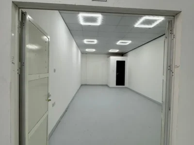 PREMIUM GROUND FLOOR STORAGE UNIT WITH EASY ACCESS AND COMFORTABLE STORAGE SPACE