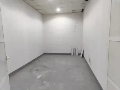 PRIME LOCATION - WELL MAINTAINED GROUND FLOOR STORAGE WAREHOUSE FOR RENT