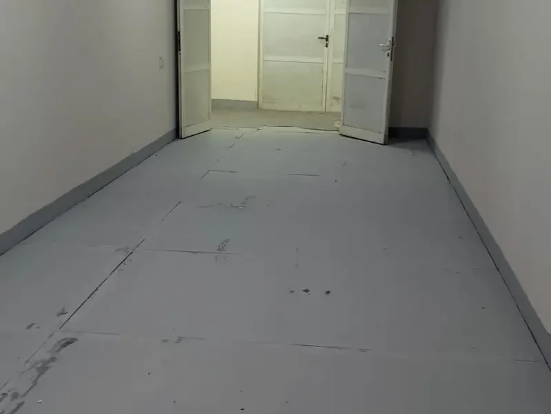SECURE AND WELL MAINTAINED MEZZANINE STORAGE UNIT IN AL QUOZ 4