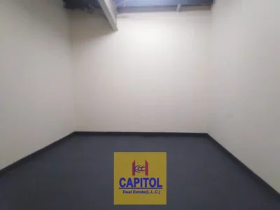 WAREHOUSE IN PRIME LOCATION 202SQFT ON MEZZANINE