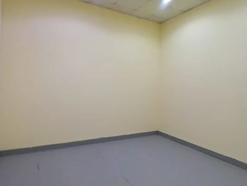 SPACIOUS AND SECURE GROUND FLOOR STORAGE UNIT FOR RENT IN AL QUOZ 1