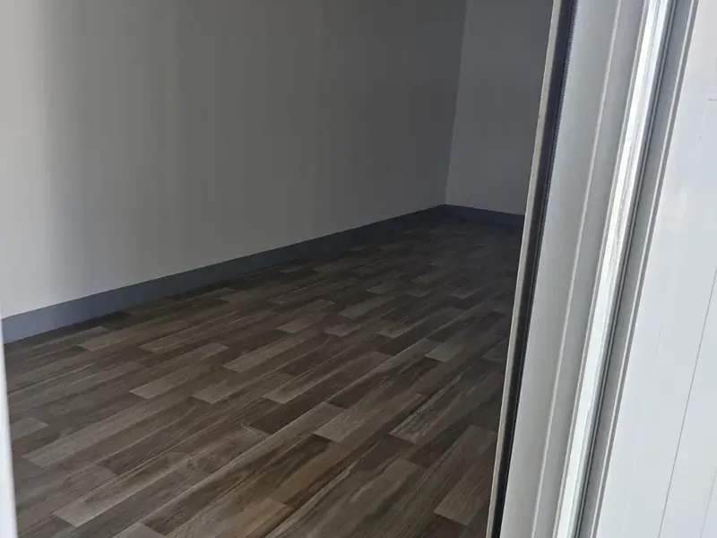 160 SQ FT - GROUND FLOOR CONTAINER STORAGE UNIT | AVAILABLE FOR RENT