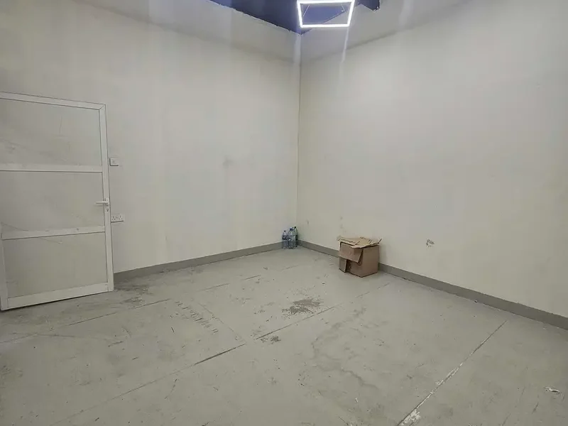 Al Quoz Industrial Area 1 Neat and Clean Brand New Small Storage Warehouse Available For Rent
