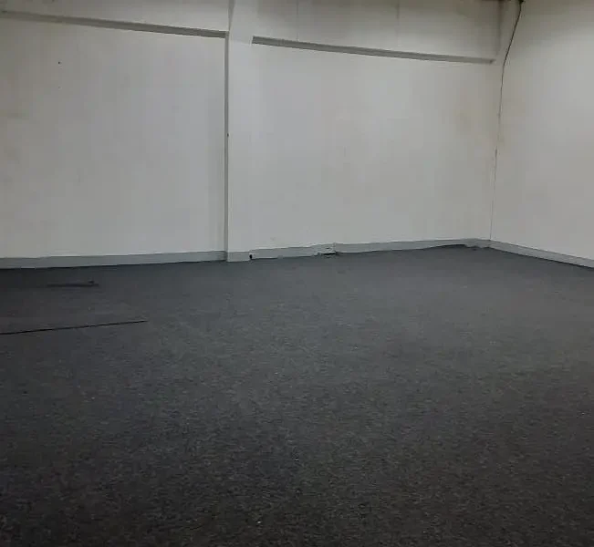 850 sqft Al Quoz 3 MAXIMIZE YOUR SPACE WITH GROUND FLOOR STORAGE UNITS
