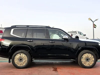 2026 Toyota Land Cruiser VX 3.3 Litres 6 Cylinders Diesel Engine Black SUV Automatic